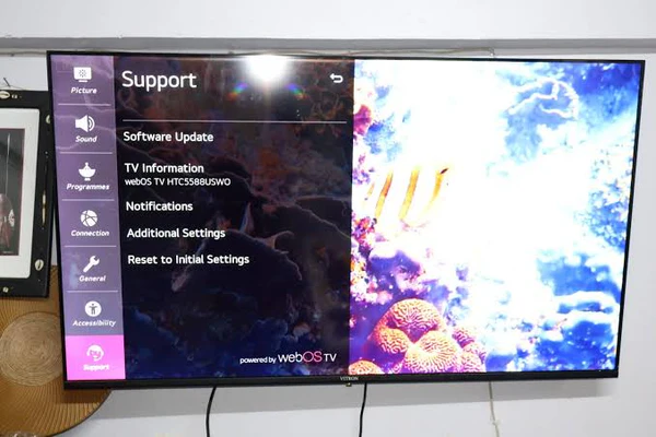 Vitron 55 Inch HTC5588USWO 4K UHD WebOS TV - Image 2